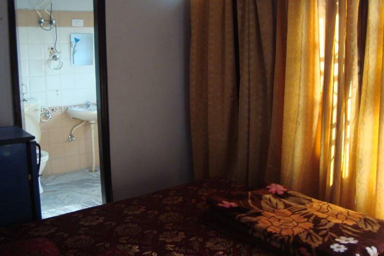 Raja Guest House Dzsálandhár Kültér fotó